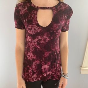 Pretty maroon top!